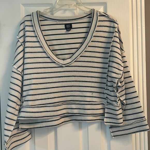 BDG Tops - BDG shirt. Size XS 